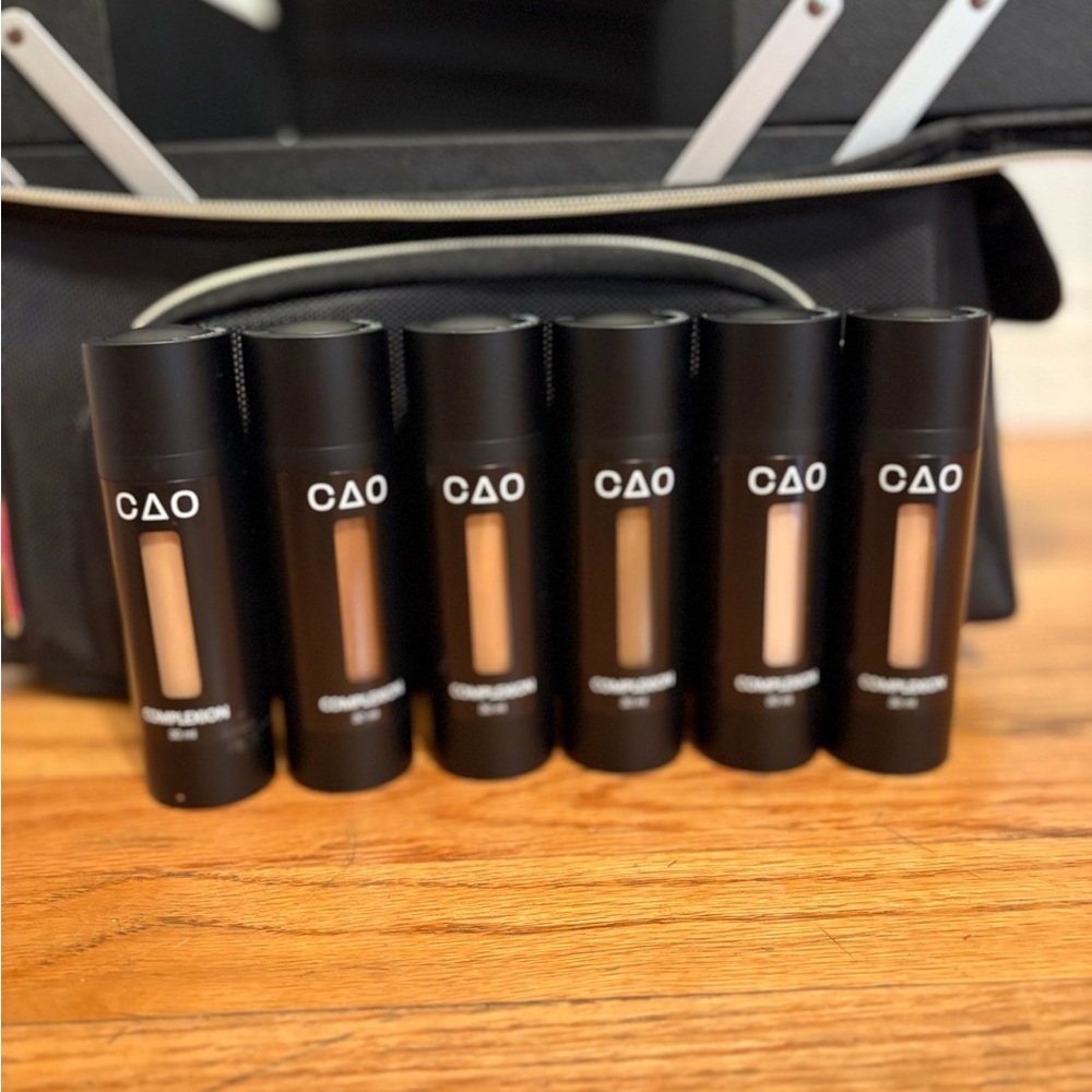 CAO makeup - Picture 6 of 16